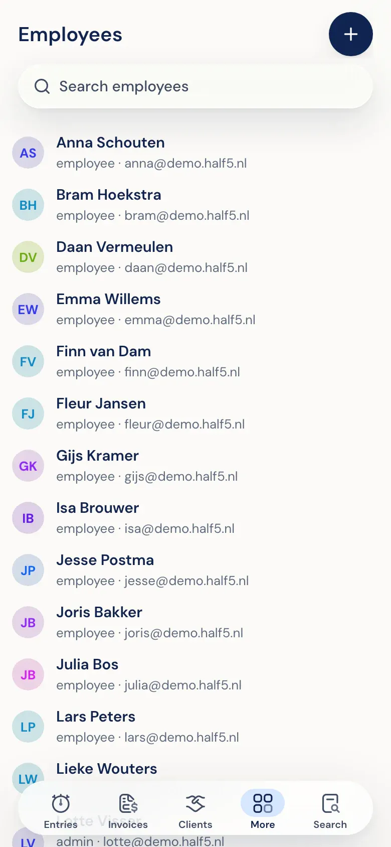 Elenco collaboratori nell’app Half5