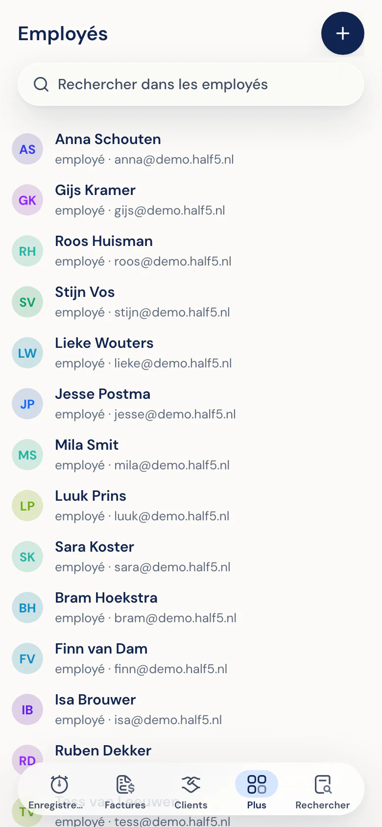 Liste des collaborateurs dans l'app Half5